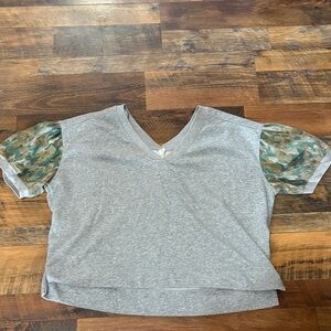 Daily Practice by Anthropologie V-Neck‎ Puff-Sleeve Top